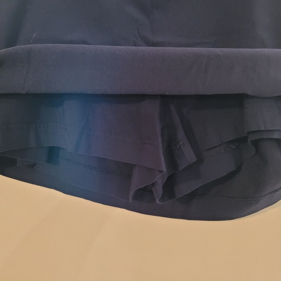 Navy skort - Picture 3 of 3